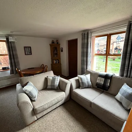 Runaway Cottage, Whitby